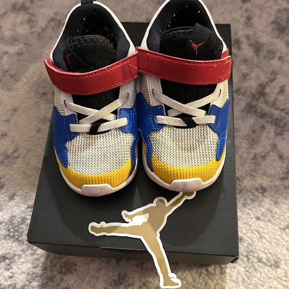 Nike, Air Jordan Cadence, NWT, Size 10, Size 9, Size 8 - Picture 9 of 11